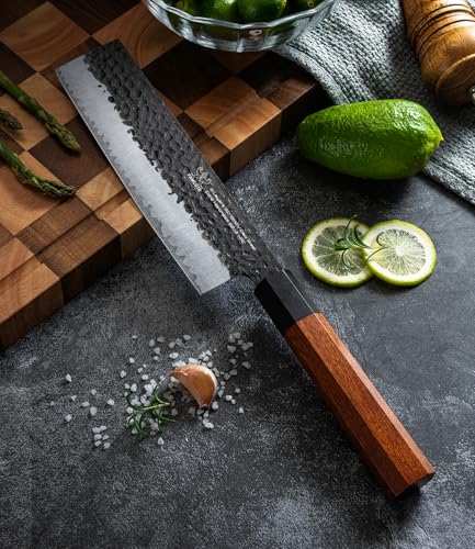 FAMCÜTE 7'' Nakiri Knife, Hand-Forged Ultra Sharp Chef Knife Gifts for Men - size: 7 Inch Nakiri Knife