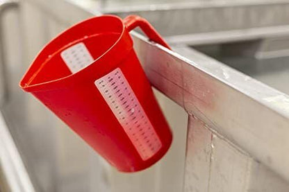 Vikan 60004 Vikan Measuring Jug-2 Liter Red - color: Multicolor