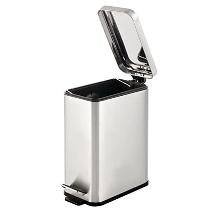 mDesign Pedal Bin — Waste Bin with Pedal, Lid and Plastic Bucket Insert for Bathroom, Kitchen, and Office — Metal Household Rubbish Bin with Ergonomic Design — Brushed Silver - color: Brushed, size: 2.6 Gallon