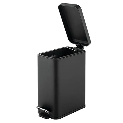 mDesign Pedal Bin — Waste Bin with Pedal, Lid and Plastic Bucket Insert for Bathroom, Kitchen, and Office — Metal Household Rubbish Bin with Ergonomic Design — Black - color: Black, size: 2.6 Gallon