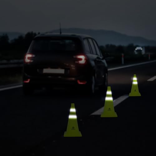 RoadHero 18 Inch 2 Pack Collapsible Traffic Safety Cones with Bag, Green - size: 18 Inch