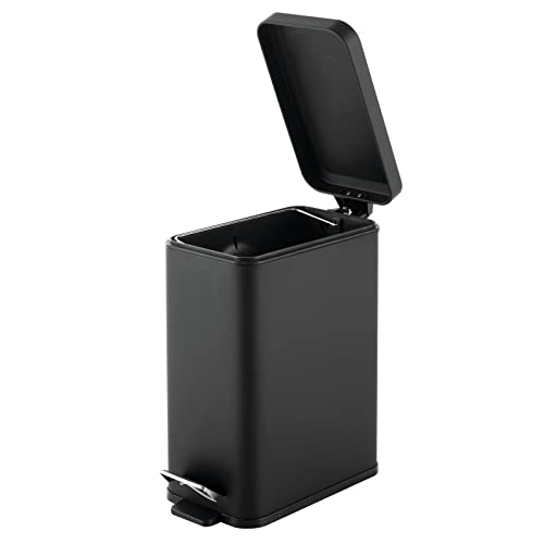 mDesign Pedal Bin — Waste Bin with Pedal, Lid and Plastic Bucket Insert for Bathroom, Kitchen, and Office — Metal Household Rubbish Bin with Ergonomic Design — Black - color: Black, size: 2.6 Gallon