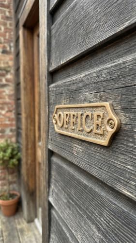 OFFICE Vintage Brass Metal Door Sign | Classic Office Name Plate | Decorative Brass Door Plaque for Home, Office, Cabin, Studio, Workplace Entrance | Wall Mount Door Sign with Elegant Antique Finish - color: OFFICE