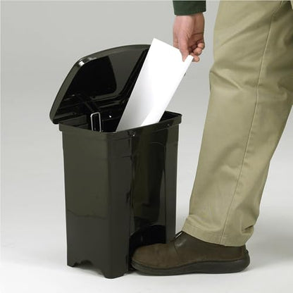 Safco Step On Plastic Trash Can, Foot Pedal, Hands Free, Black, 4 Gallon - color: Black, size: 4 Gallon
