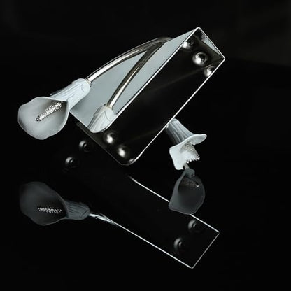 Napkin Holder for Table, Upright Paper Dispenser with Lily (silvery),wedding gift - color: Silver