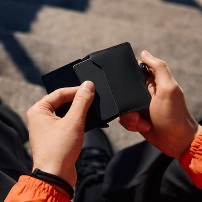 Chipolo x Secrid Trackable Mini Wallet, Leather Slim Wallet (Black) - color: Chipolo x Secrid Miniwallet (Black)