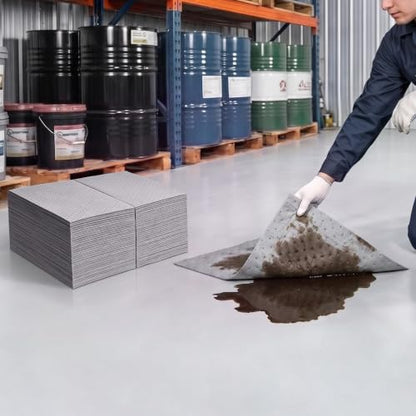 VEVOR Oil & Water Absorbent Pads 30in x 150ft 1-Roll Medium-Duty Absorbing