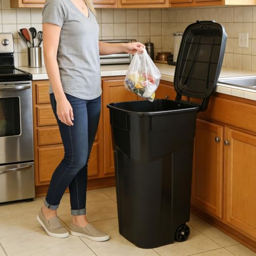 32 Gallon Outdoor Trash Can with Lid & Wheels, Plastic Patio Garbage Can