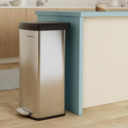 SONGMICS Kitchen Trash Can, 18-Gallon Stainless Steel Garbage Can, with Stay-Open Lid and Step-on Pedal, Soft Closure, Tall, Large and Space-Saving, Silver and Black ULTB520E68 - color: Silver + Black, style: 18 Gallons