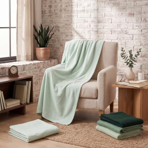Macarrie 50 Pcs Fleece Blankets Bulk 50 x 60 Inch Soft Fleece Throw Blankets Warm Lightweight for Home Office Wedding Guest Gift Spring Outdoor Camping Travel Homeless Pet Lap Sofa Bed (Green) - color: Green