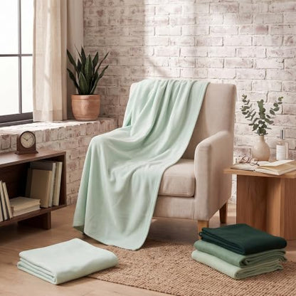 Macarrie 50 Pcs Fleece Blankets Bulk 50 x 60 Inch Soft Fleece Throw Blankets Warm Lightweight for Home Office Wedding Guest Gift Spring Outdoor Camping Travel Homeless Pet Lap Sofa Bed (Green) - color: Green