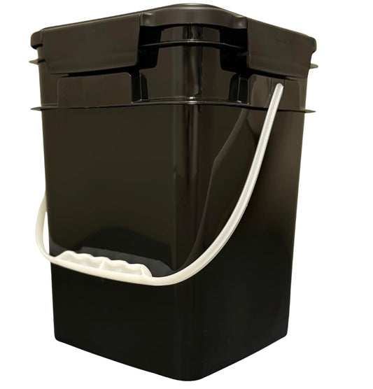 House Naturals 4 Gallon Square Food Grade Bucket Pail with Plastic Handles and Lid (Pack of 3) Made in USA containers (Black) - color: Black