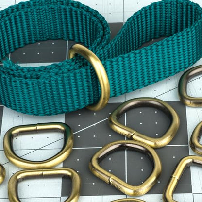 Country Brook Design - Welded D-Rings (3/4 Inch) - color: Brushed Brass, size: 25 (Pack of 1)