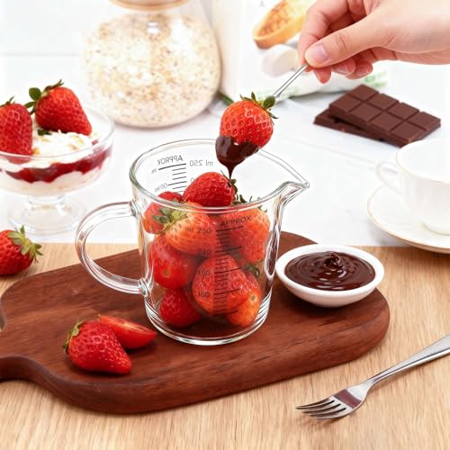 BCnmviku Glass Measuring Cup 250ml 1Cup High Borosilicate [Insulated Handle | V-Shaped Spout]For Prepping Baking and Cooking Preheated Oven Dishwasher Freezer and Microwave Safe - size: 250ml