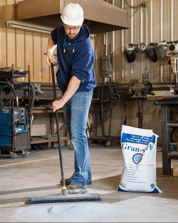 Gran-Sorb Universal Sorbent Granules 30 lb Bag, Absorbs 4 Gallons, 1 Bag - size: Pack of 1