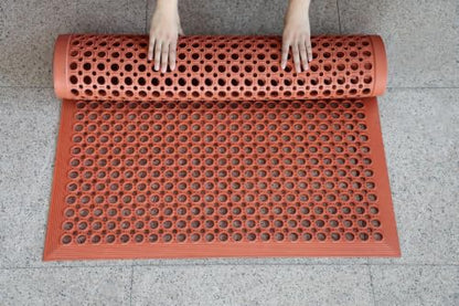 New Star Foodservice 54521 Rubber Floor Mat, 36" x 60", Red
