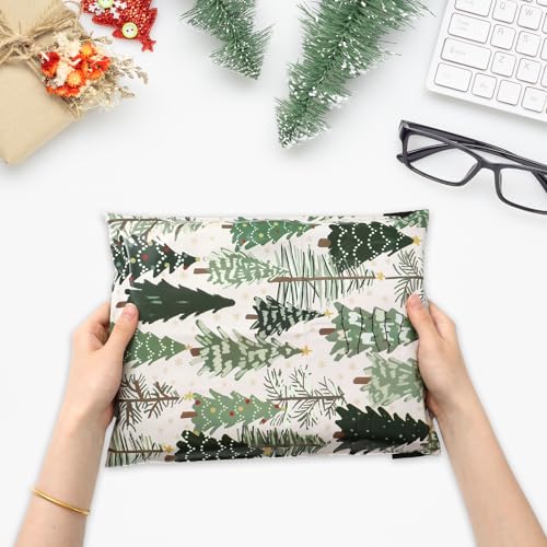 JarThenaAMCS 100Pcs Christmas Poly Mailer 10 x 13 Inch Green Xmas Tree Packaging Bags Forest Woodland Self Seal Mailing Envelope Bags for Winter Small Business Clothing