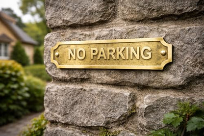 Solid Brass NO PARKING Door Sign Plaque 22x5 cm Wall Mounted Signage Plate for Home Office Garage Driveway Business Entryway Warning Notice Plate - color: NO PARKING