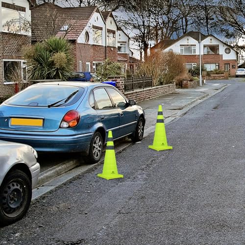 RoadHero 28 Inch 2 Pack Collapsible Traffic Safety Cones with Bag, Green - size: 28 Inch