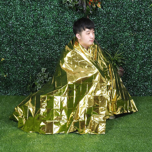 Emergency Blankets Mylar Thermal Blanket of Gigantic Space Blanket Survival Blankets Camping Gear,First Aid (Gold and Silver,130 * 210cm) - color: Gold and Silver, size: 130*210cm